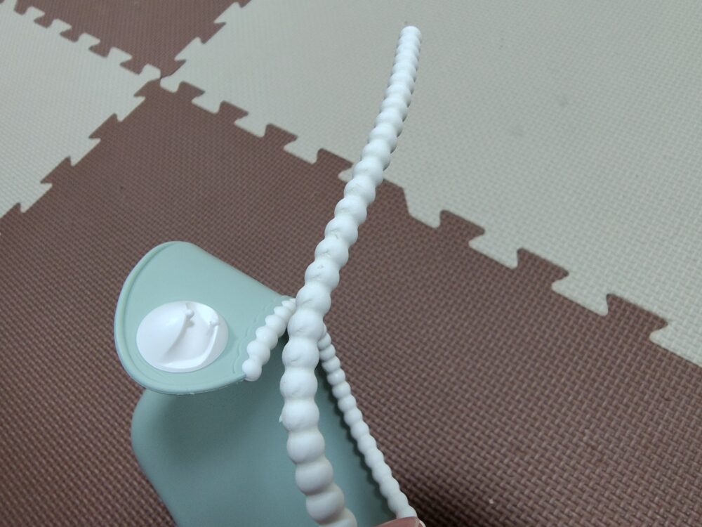 留める部分がやや削れている