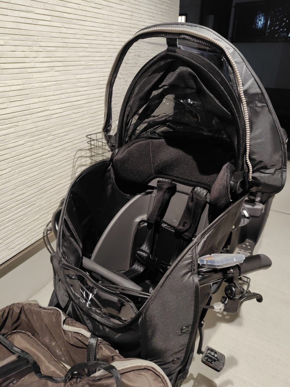 前レインカバー 乗せおろし