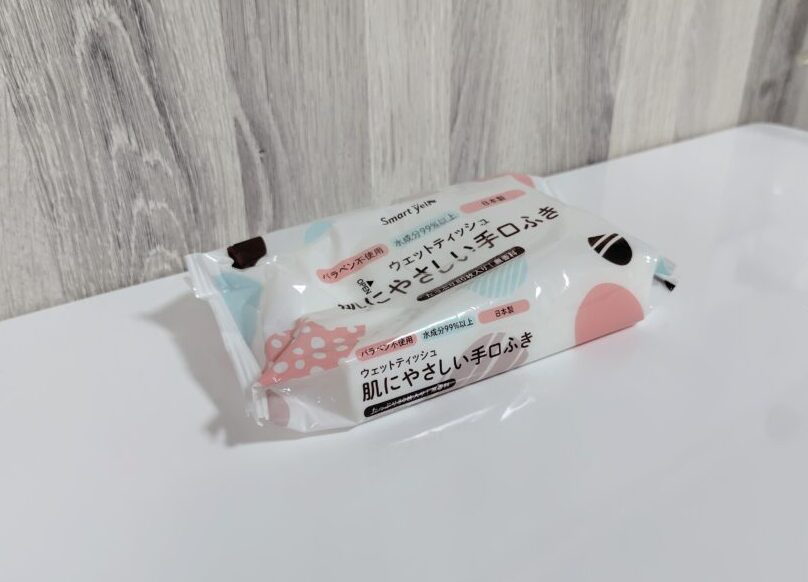食卓に置いた手口ふき
