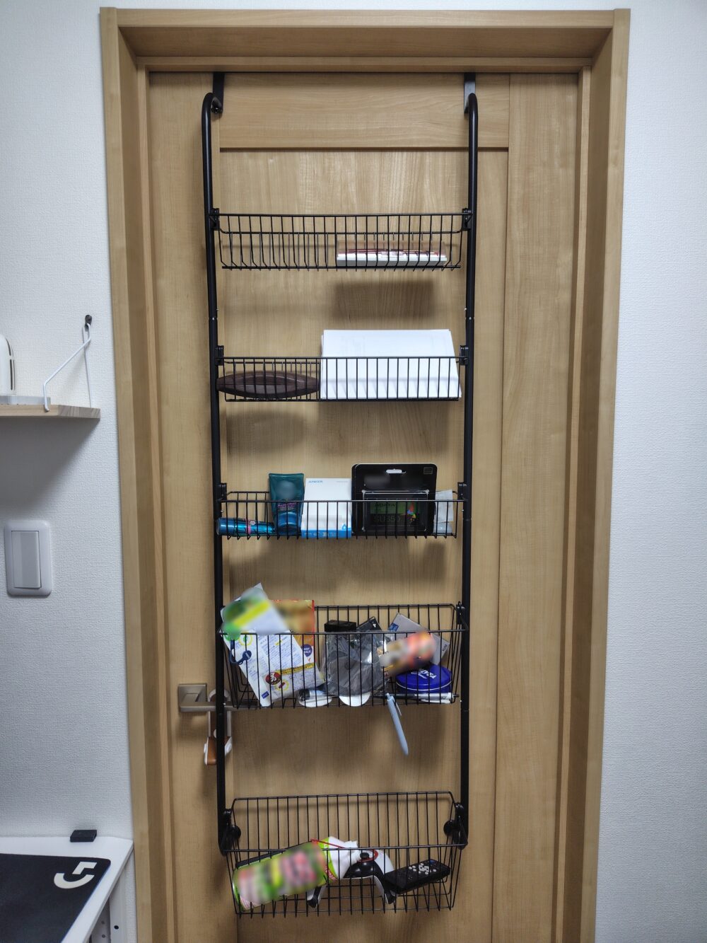 ドア裏収納